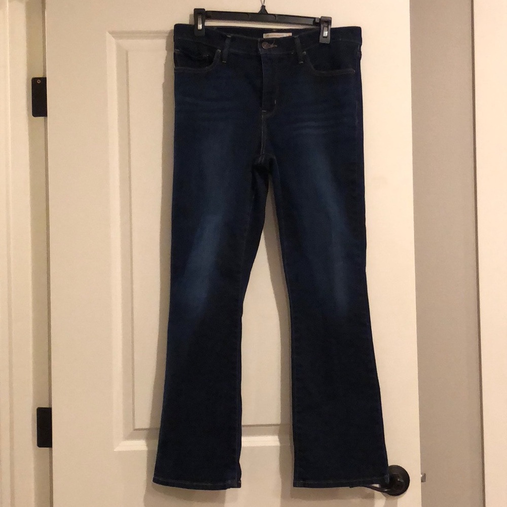 Women’s Levi Strauss Stonewashed Dark Blue Jeans
